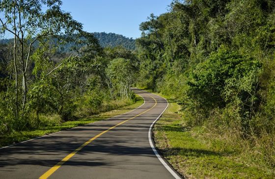 國家公園政策引導下的自然資源保護管理與旅游發展研究課題報告