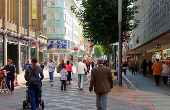 高品位步行街建設政策研究與解讀